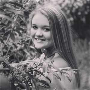 Meet your Posher, Lexi